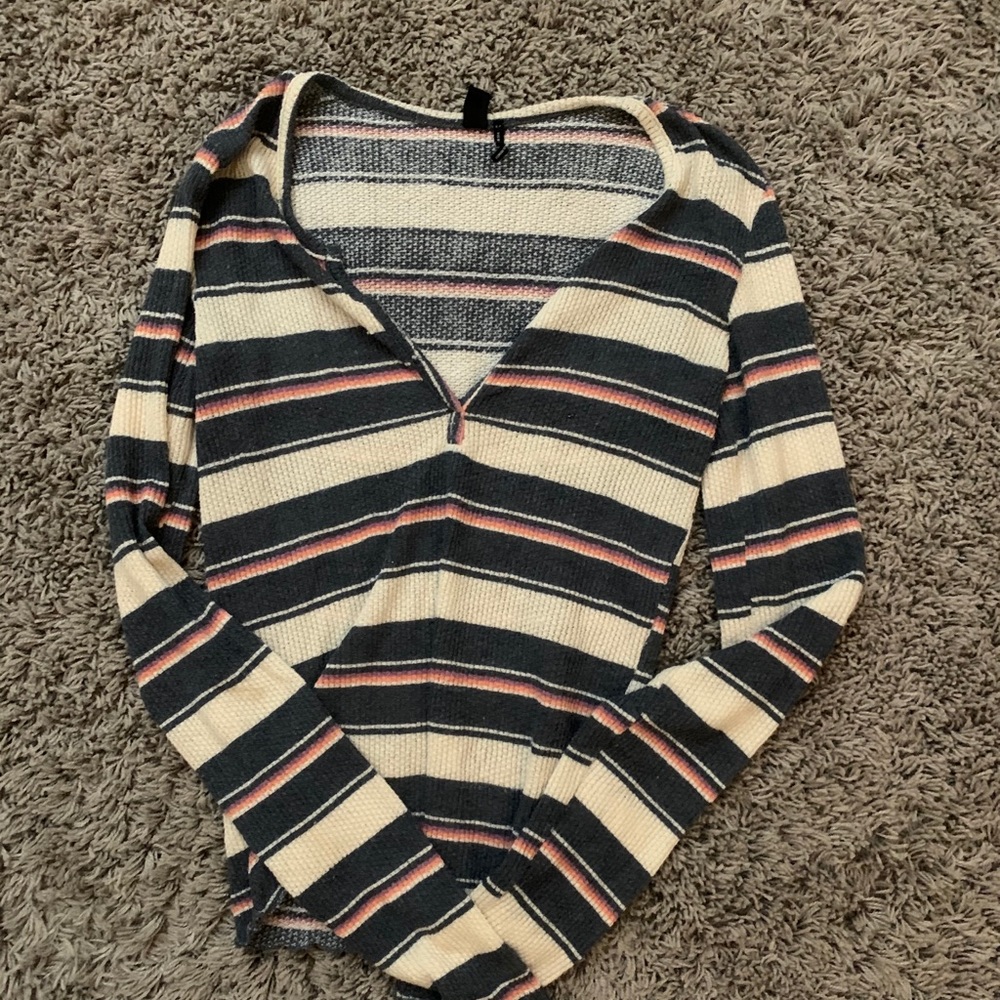 Urban outfitters v neck top